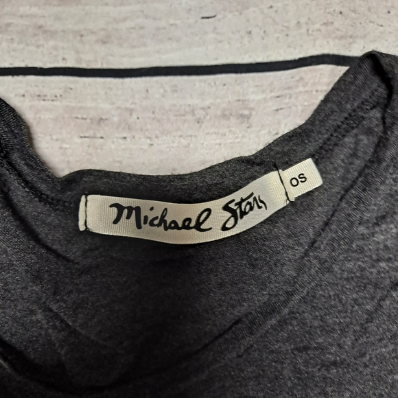 Michael Stars tshirt - Picture 2 of 3